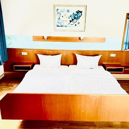 Mc Hotel Karlsruhe Ngoại thất bức ảnh